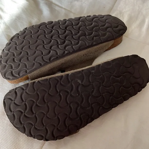 Womens Birkenstock suede sandals - Picture 4 of 8
